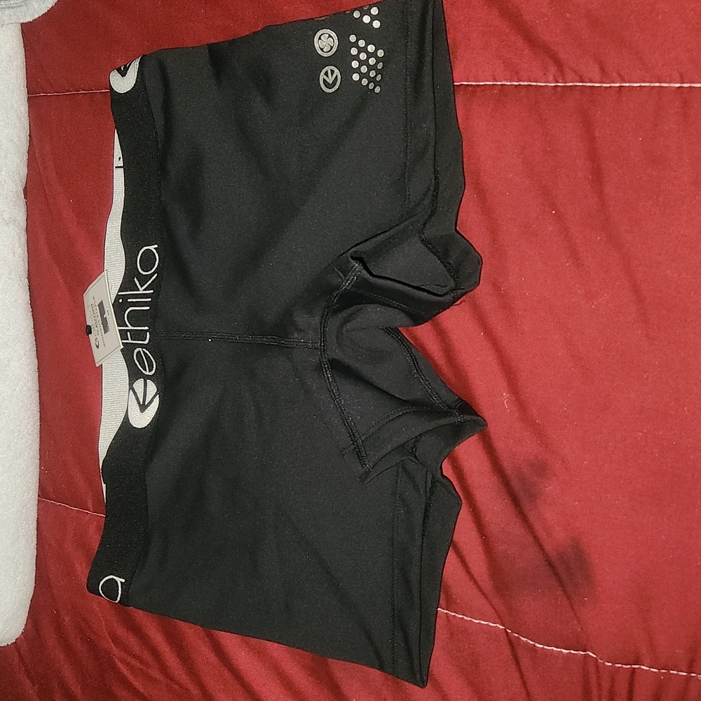 Intimates (underwear) - Picture 2 of 8